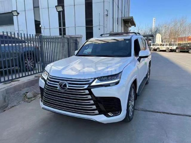墨版2024款 雷克萨斯LX600 LX600 7座 Luxury豪华