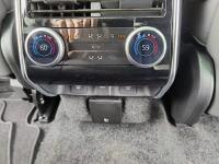 路虎揽胜行政3.0汽油