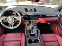 保时捷卡宴(凯宴)