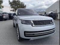 2023款 路虎揽胜行政3.0汽油 3.0T P400 汽油 SE 标轴