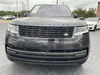 2023款 路虎揽胜行政3.0汽油 3.0T P400 汽油 SE 标轴