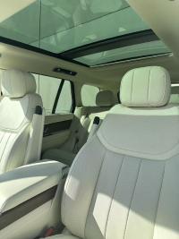 路虎揽胜行政3.0汽油