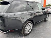 路虎揽胜行政3.0汽油