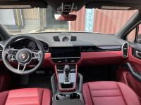 保时捷卡宴(凯宴)