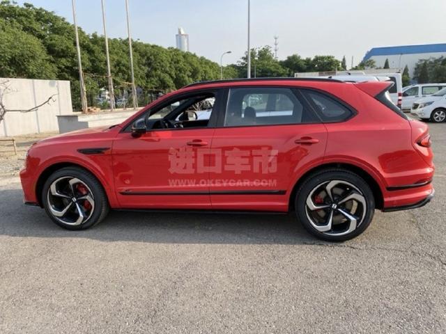 美规2022款 宾利添越 4.0T S