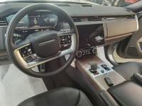 路虎揽胜行政4.4汽油