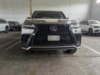 2023款 雷克萨斯LX600 7座 F-Sport运动