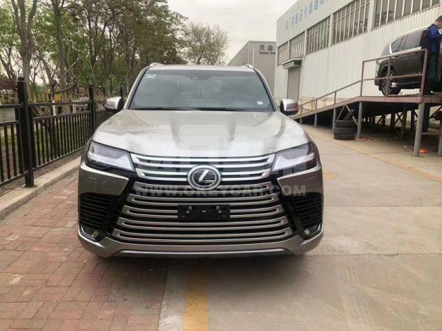 墨版2023款 雷克萨斯LX600 7座 Luxury豪华