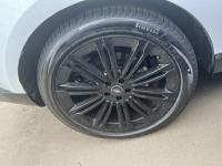 路虎揽胜行政4.4汽油