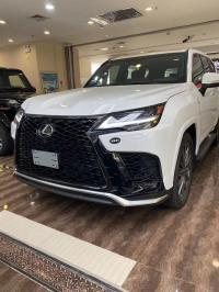 2022款 雷克萨斯LX600 7座 F-Sport运动