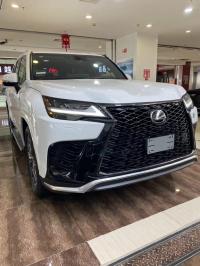 2022款 雷克萨斯LX600 7座 F-Sport运动