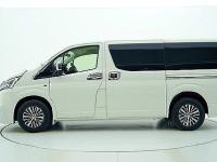 2023款 丰田格兰维亚 3.5L Premium高级 无雷测