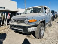 2023款 丰田FJ酷路泽 4.0L XTREME极限运动 八气