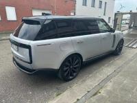 路虎揽胜行政3.0柴油