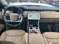 路虎揽胜行政3.0汽油