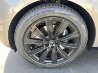 路虎揽胜行政3.0汽油