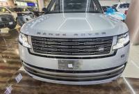 2023款 路虎揽胜行政 4.4T P530 汽油 SE 长轴 7座