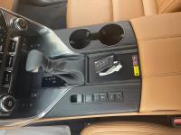 23款 LX600 7座 Luxury豪华