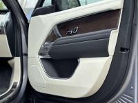 路虎揽胜行政3.0汽油