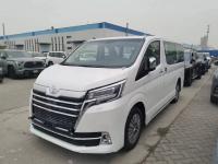 2023款 丰田格兰维亚 2.8T 柴油 Premium高级版