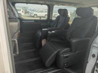 丰田Granvia格兰维亚