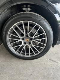 保时捷卡宴(凯宴)