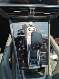 保时捷卡宴(凯宴)