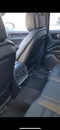 保时捷卡宴(凯宴)