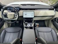 路虎揽胜行政4.4汽油