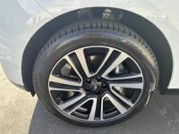 路虎揽胜行政3.0汽油