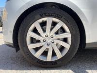 路虎揽胜行政3.0汽油