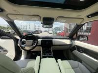 路虎揽胜行政4.4汽油