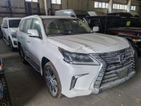 2021款 雷克萨斯LX570 铂金版