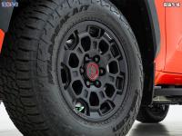 23款 3.5T 混动 四驱 TRD Pro前轮胎