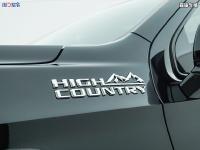 22款 萨博班 3.0T 柴油 四驱 High Country高地版实车照片