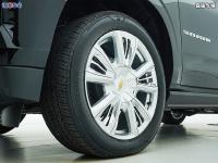 22款 萨博班 3.0T 柴油 四驱 High Country高地版前轮胎