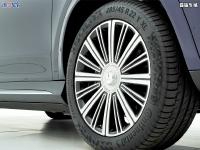 22款 迈巴赫GLS600前轮胎