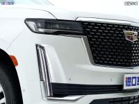 22款 3.0T 柴油 ESV加长 四驱 Premium Luxury前大灯